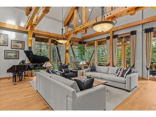 102 Cairns Landing, Canmore, AB - Indoor Photo Showing Living Room