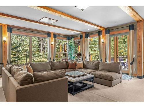 102 Cairns Landing, Canmore, AB - Indoor Photo Showing Living Room