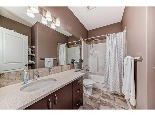 61 Skyview Ranch Gardens Ne, Calgary, AB - Indoor Photo Showing Bathroom