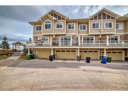 61 Skyview Ranch Gardens Ne, Calgary, AB - Outdoor With Facade