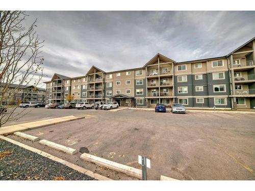 3317-181 Skyview Ranch Manor Ne, Calgary, AB - Outdoor With Balcony With Facade