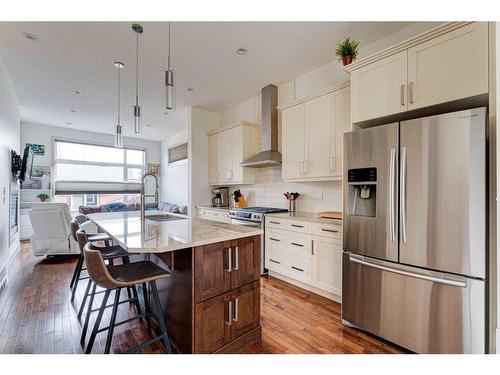 914 Remington Road Ne, Calgary, AB - Indoor Photo Showing Kitchen With Stainless Steel Kitchen With Upgraded Kitchen