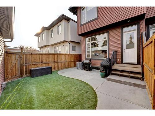 914 Remington Road Ne, Calgary, AB - Outdoor