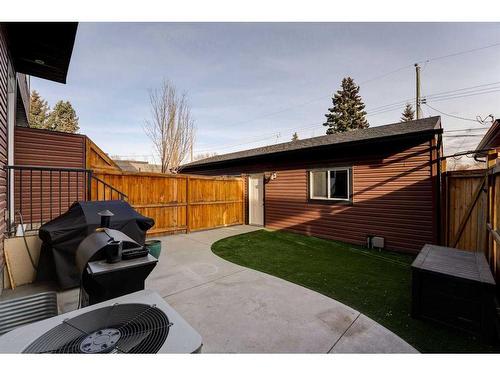 914 Remington Road Ne, Calgary, AB - Outdoor With Exterior