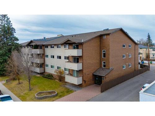 303-1917 24A Street Sw, Calgary, AB 