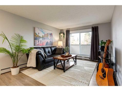 303-1917 24A Street Sw, Calgary, AB 