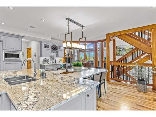 828 Silvertip Heights, Canmore, AB - Indoor Photo Showing Kitchen With Double Sink With Upgraded Kitchen