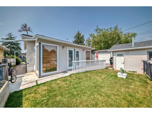 723 Raynard Crescent Se, Calgary, AB - Outdoor With Deck Patio Veranda With Exterior