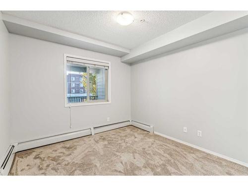 204-5 Saddlestone Way Ne, Calgary, AB - Indoor Photo Showing Other Room