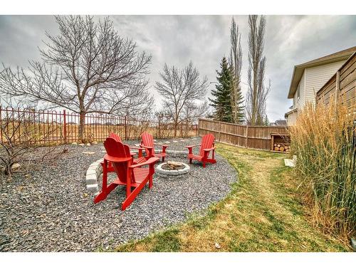 154 Rockbluff Close Nw, Calgary, AB - Outdoor