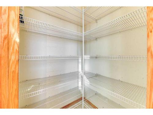 1611 Strathcona Gate, Strathmore, AB - Indoor With Storage