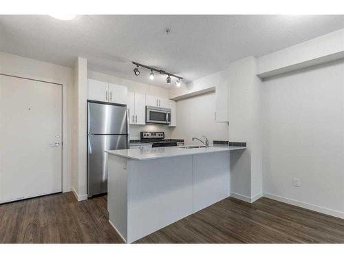 4207-181 Skyview Ranch Manor Ne, Calgary, AB - Indoor Photo Showing Kitchen With Stainless Steel Kitchen