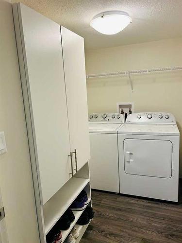 4207-181 Skyview Ranch Manor Ne, Calgary, AB - Indoor Photo Showing Laundry Room