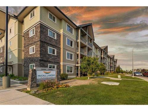 4207-181 Skyview Ranch Manor Ne, Calgary, AB - Outdoor With Facade