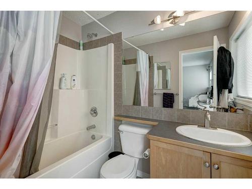 51 Prestwick Bay Se, Calgary, AB - Indoor Photo Showing Bathroom