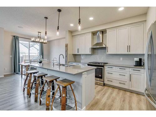 16 Walgrove Rise Se, Calgary, AB - Indoor Photo Showing Kitchen With Upgraded Kitchen