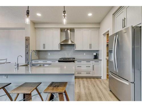 16 Walgrove Rise Se, Calgary, AB - Indoor Photo Showing Kitchen With Stainless Steel Kitchen With Upgraded Kitchen