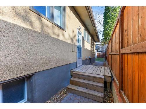 3712 15 Street Sw, Calgary, AB -  With Exterior