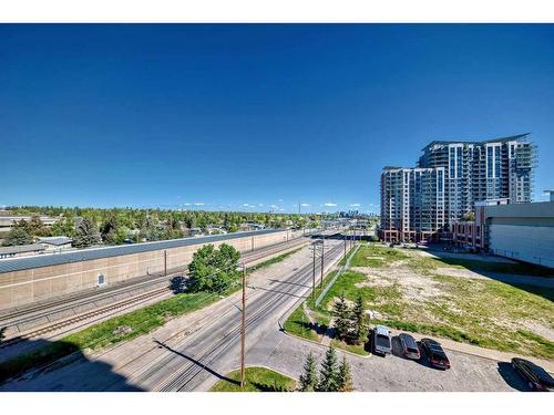 619-8880 Horton Road Sw, Calgary, AB - Outdoor With View