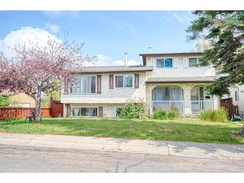 14 Bermuda Way Nw, Calgary, AB - Outdoor With Deck Patio Veranda