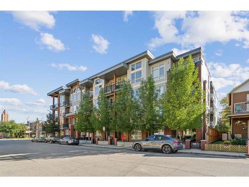 114-305 18 Avenue Sw, Calgary, AB - Outdoor With Facade