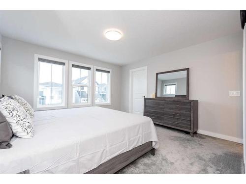 61 Calhoun Crescent Ne, Calgary, AB - Indoor Photo Showing Bedroom