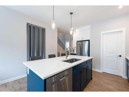 61 Calhoun Crescent Ne, Calgary, AB - Indoor Photo Showing Kitchen