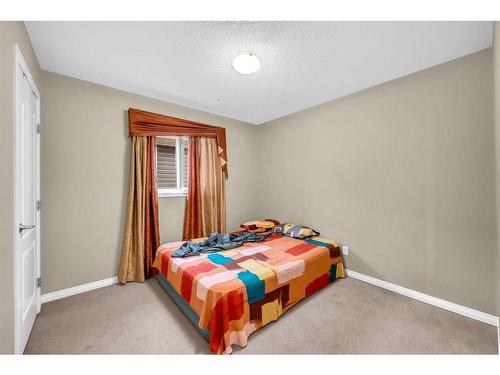 396 Skyview Shores Manor Ne, Calgary, AB - Indoor Photo Showing Bedroom