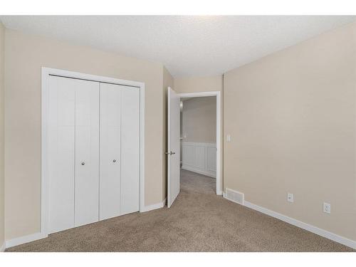 299 Mahogany Boulevard Se, Calgary, AB - Indoor