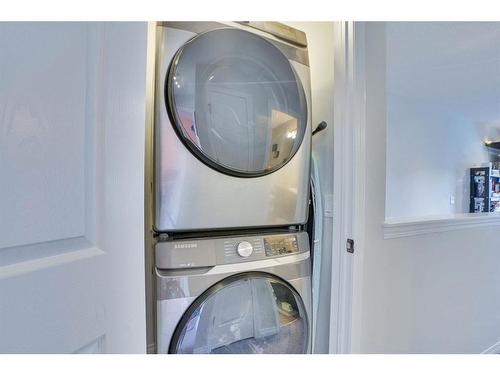 10536 Cityscape Drive Ne, Calgary, AB - Indoor Photo Showing Laundry Room