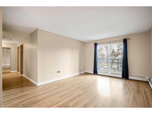 218-20 Dover Point Se, Calgary, AB - Indoor