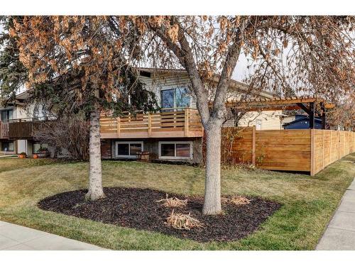 5202 Bowness Road Nw, Calgary, AB - Outdoor