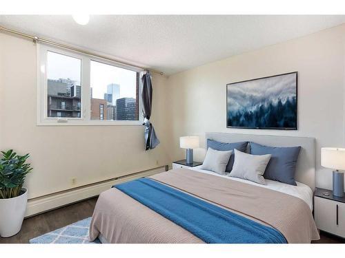 1114-738 3 Avenue Sw, Calgary, AB - Indoor Photo Showing Bedroom