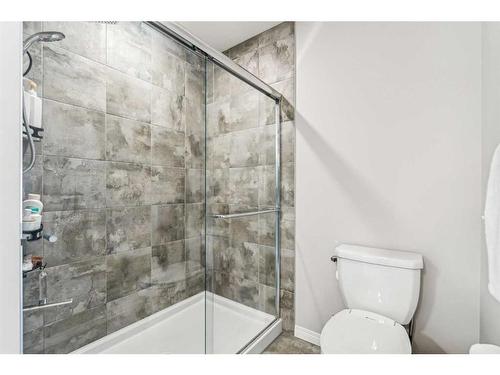 52 Chelsea Cape, Chestermere, AB - Indoor Photo Showing Bathroom