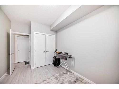 201-20 Sage Hill Terrace Nw, Calgary, AB - Indoor