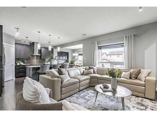 133 Drake Landing Heath, Okotoks, AB - Indoor Photo Showing Living Room