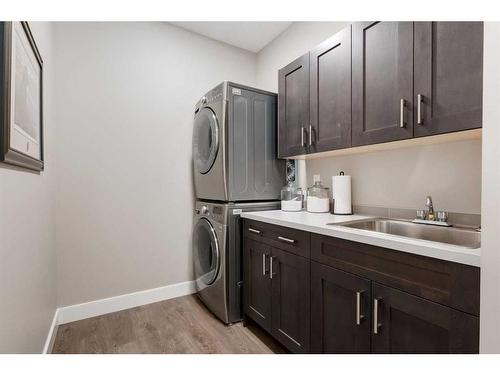 84 Clear Creek Place, Rural Rocky View County, AB - Indoor Photo Showing Laundry Room