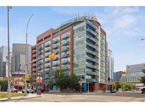 808-205 Riverfront Avenue Sw, Calgary, AB - Outdoor With Balcony