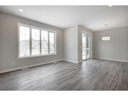 199 Silver Spruce Grove Sw, Calgary, AB - Indoor Photo Showing Other Room