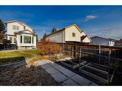 55 Covington Rise Ne, Calgary, AB - Outdoor