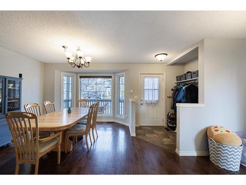 55 Covington Rise Ne, Calgary, AB - Indoor Photo Showing Dining Room