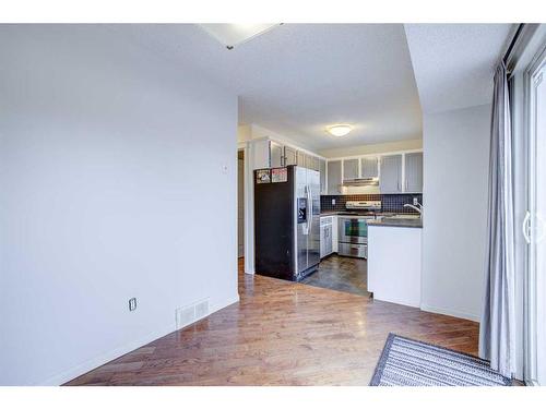 1011 Abbeydale Drive Ne, Calgary, AB - Indoor Photo Showing Kitchen