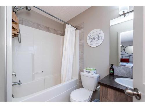 294 Legacy Village Way Se, Calgary, AB - Indoor Photo Showing Bathroom