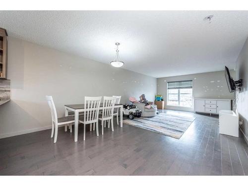 294 Legacy Village Way Se, Calgary, AB - Indoor Photo Showing Dining Room