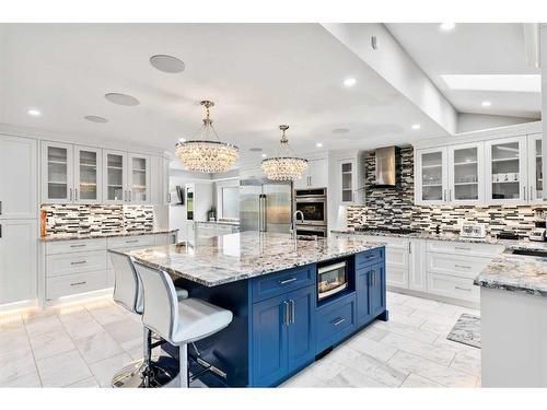 243 East Chestermere Drive, Chestermere, AB - Indoor Photo Showing Kitchen With Upgraded Kitchen