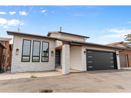 243 East Chestermere Drive, Chestermere, AB - Outdoor