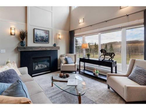 194037 192 Street West, Rural Foothills County, AB - Indoor Photo Showing Living Room With Fireplace