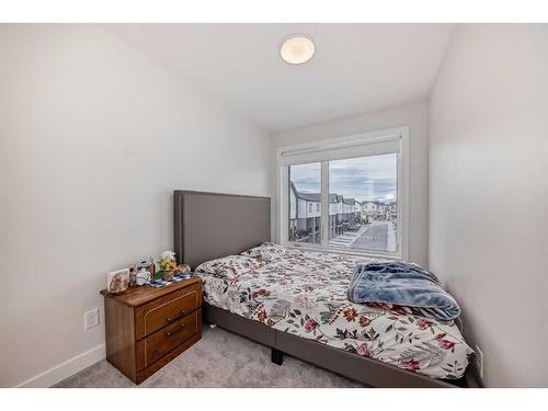 345 Skyview Ranch Circle Ne, Calgary, AB - Indoor Photo Showing Bedroom