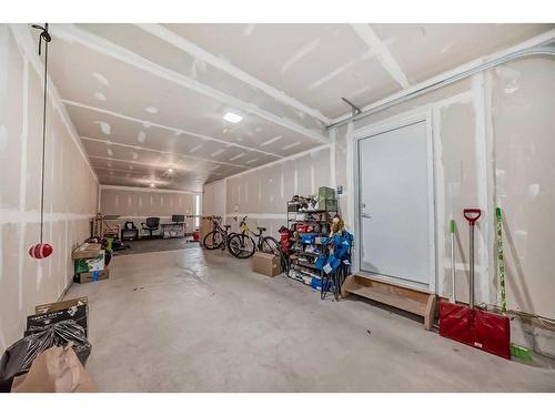 345 Skyview Ranch Circle Ne, Calgary, AB - Indoor Photo Showing Garage