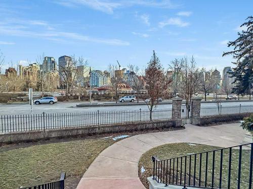 2-904 Memorial Drive Nw, Calgary, AB - Outdoor With View